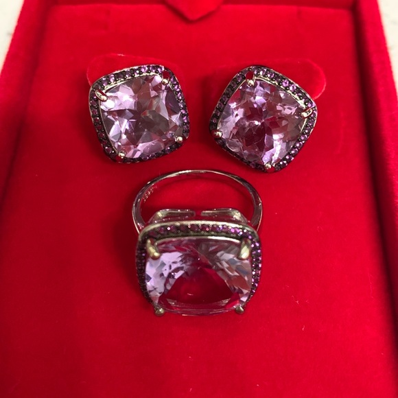 Amethyst set ring and earrings Clear water Elegant